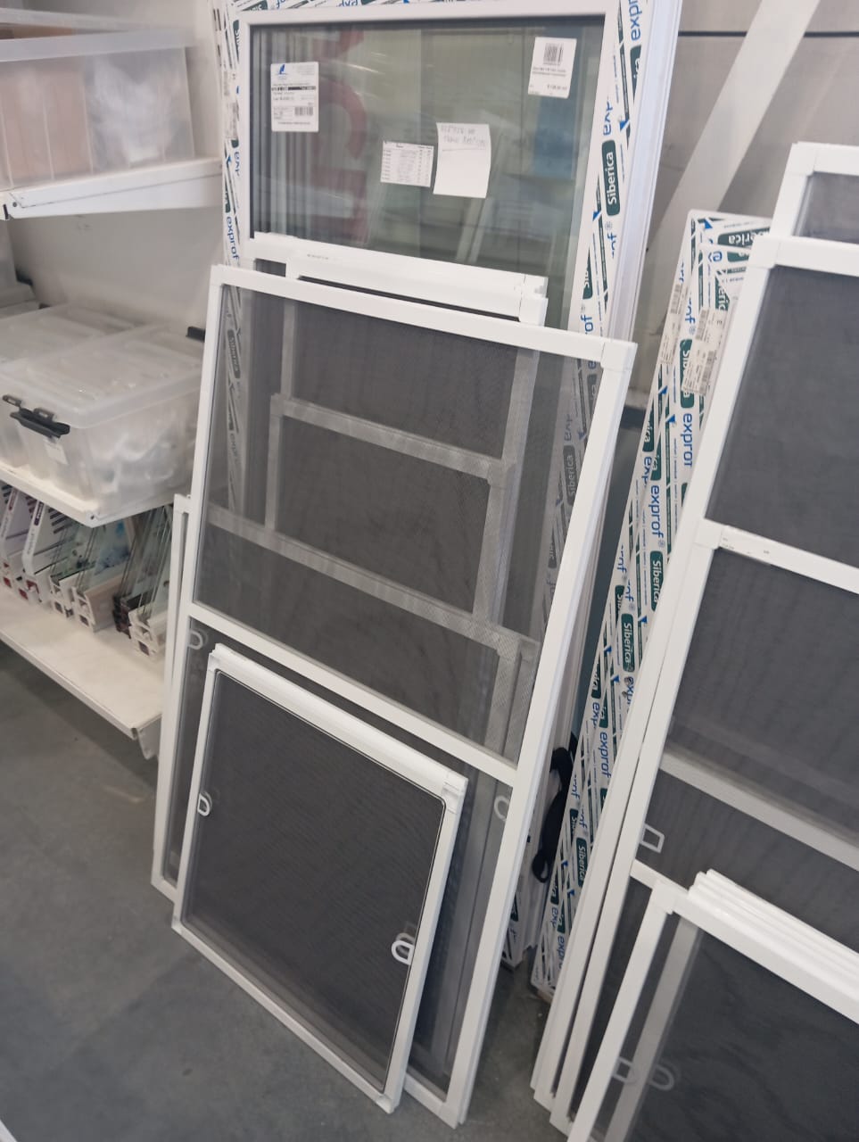 Москитные сетки вживую